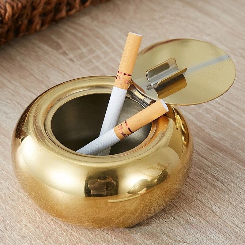 Impressive Ceramic Ashtray, 1,000+ Cool Ashtrays